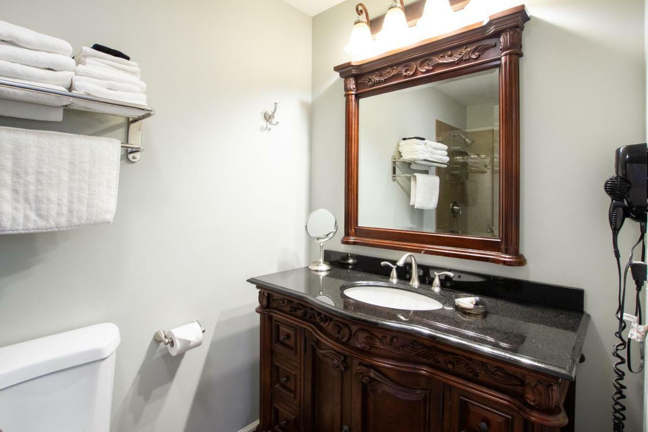 The Dahlonega Square Hotel & Villas מראה חיצוני תמונה