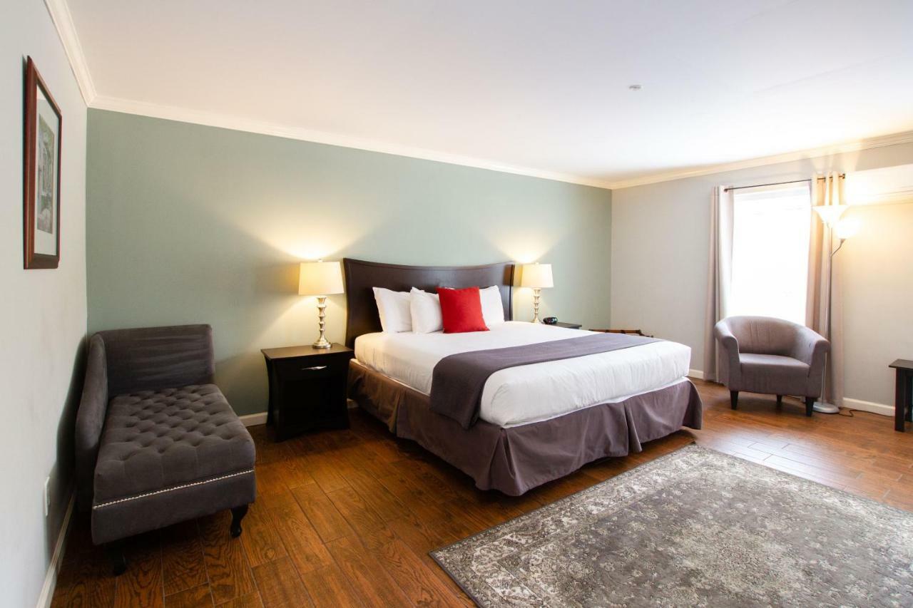 The Dahlonega Square Hotel & Villas מראה חיצוני תמונה